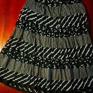 Women's bohemian style skirt with built in lining by Highgate Ltd size Large